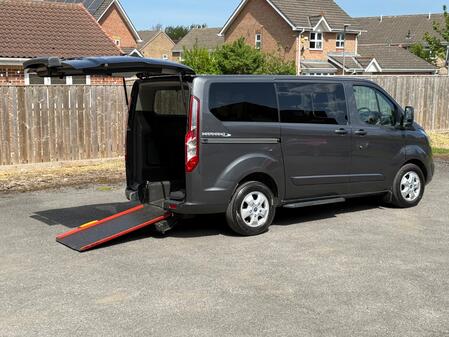 FORD TOURNEO CUSTOM 2.0 310 EcoBlue Titanium