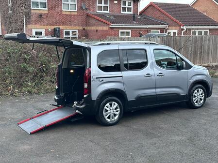 PEUGEOT RIFTER 1.5 BlueHDi Allure