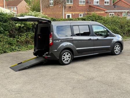 FORD GRAND TOURNEO CONNECT 1.5 EcoBlue Zetec