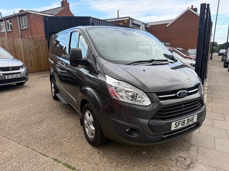FORD TOURNEO CUSTOM 2.0 310 EcoBlue Titanium